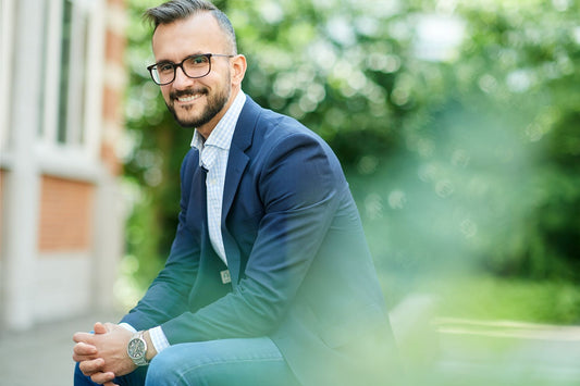 Why LinkedIn Recommendations Are Important (and How to Write One)